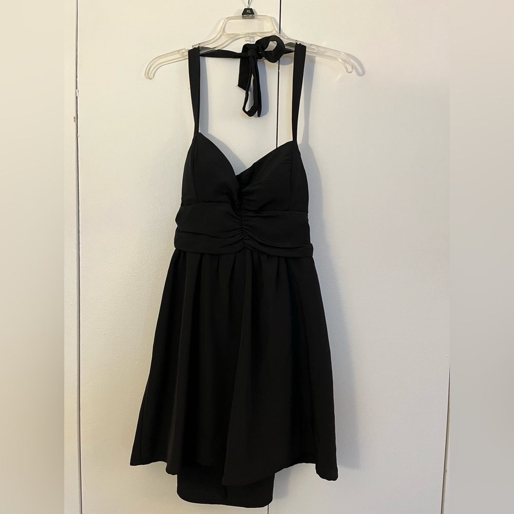 Lily Rose short black halter dress - Juniors’ L large - new with tags NWT